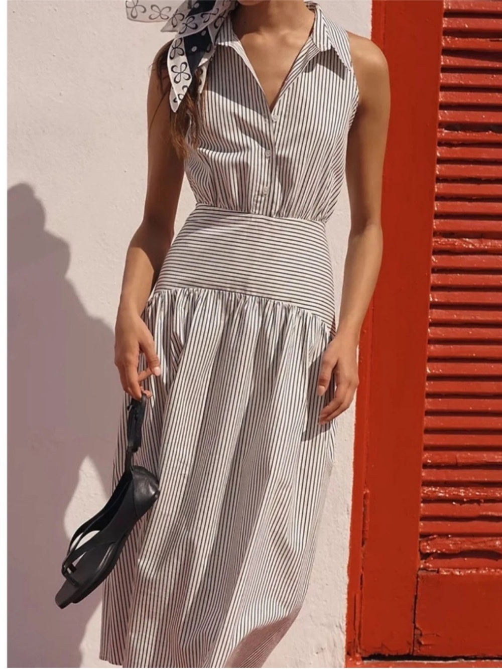 Tobie Sleeveless Shirt Dress by Exquise - Picture 13 of 13